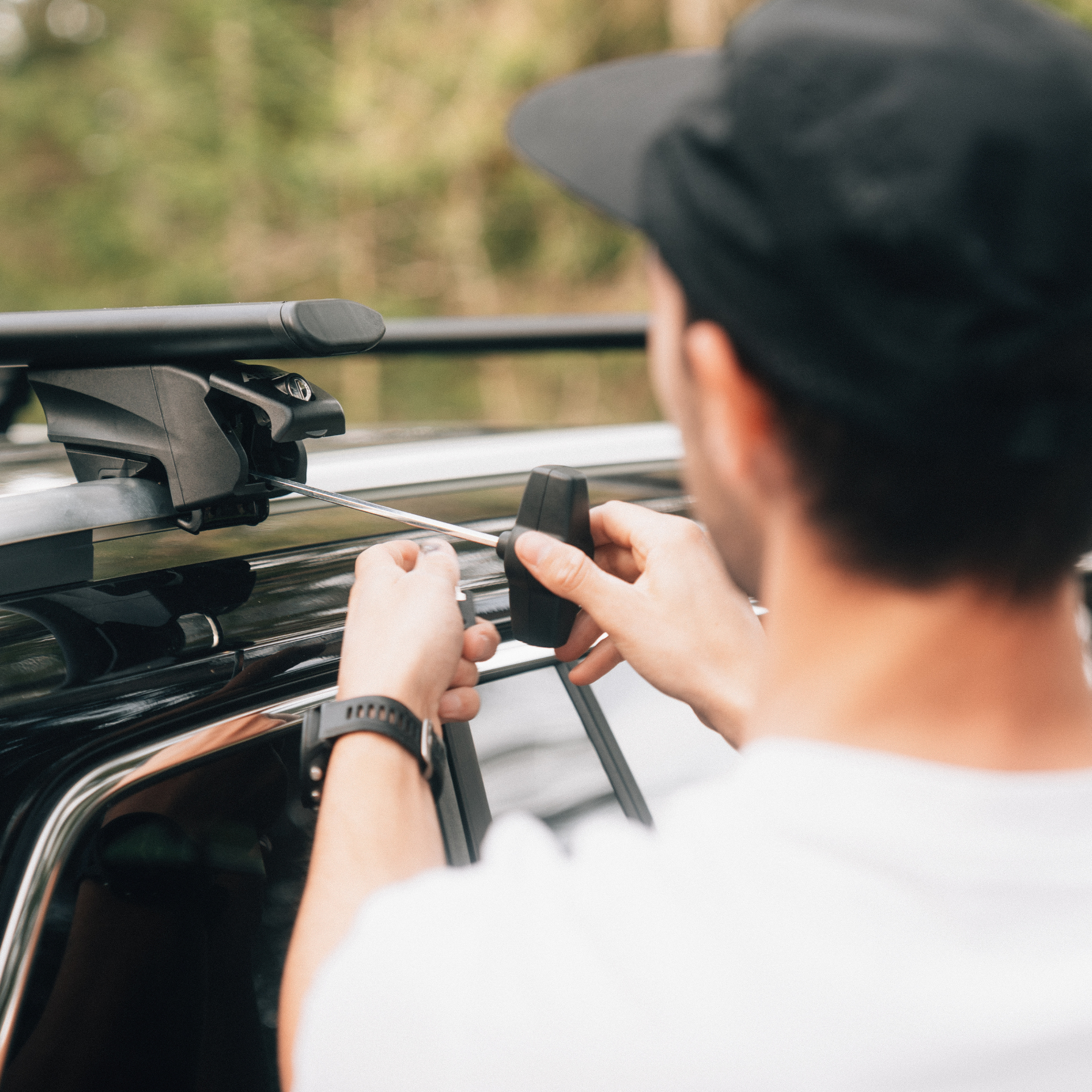 Roof rack signo rt aero black for free -standing rails - 048337 – Atera ...